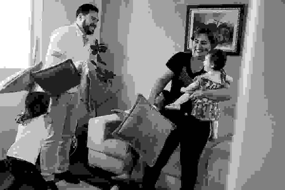 ensaio documental de familia curitiba, ensaio familia curitiba, book familia curitiba, ensaio fotografico familia, fotografia lifestyle curitiba, fotos de familia curitiba, fotografo de familia
