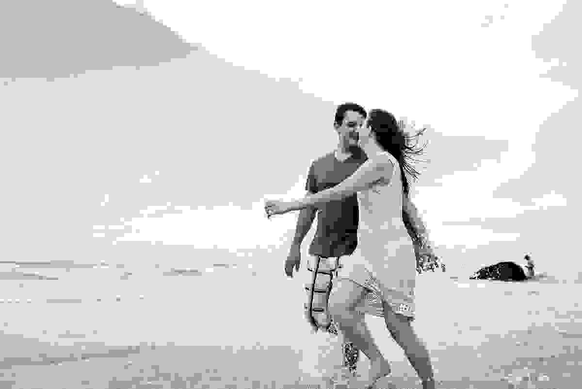 ensaio casal curitiba, ensaio fotografico casal curitiba, pre wedding curitiba, book casal curitiba, casal ilha do mel, ensaio casal na praia, pre wedding ilha do mel, fotografo de casal curitiba
