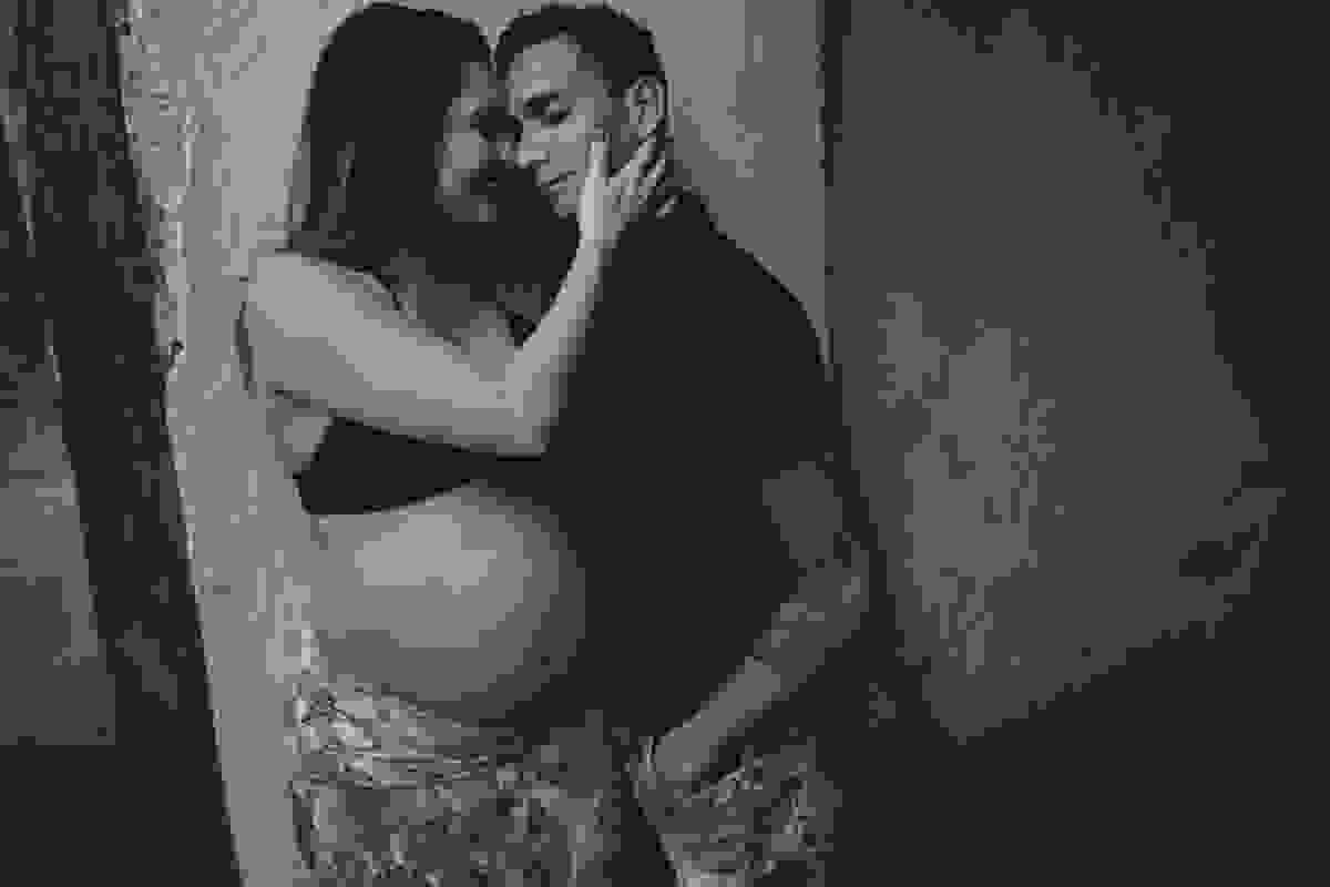Affective Photography Aline Lelles and Rodrigo Wittitz | Pregnancy Test, Couple Rehearsal, Family Practice, Family Photography, Female Likeness, Pregnant Woman Photography, Rio de Janeiro - Brazil