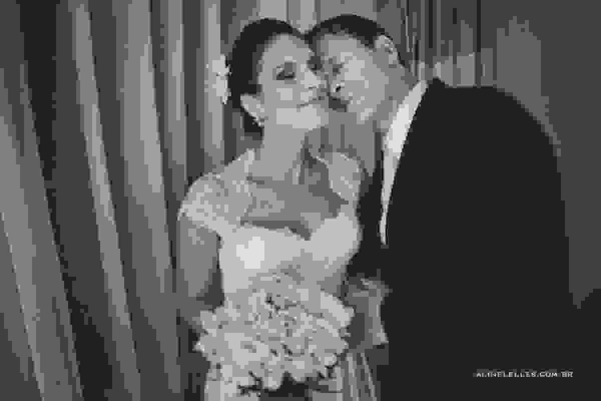 Fotografia Afetiva Aline Lelles Rodrigo Wittitz, Fotografia de Casamento, making off da noiva, Festa de Casamento, Bouquet, Decoração de Casamento, Vestido de Noiva, Espaço Boa Vista - RJ