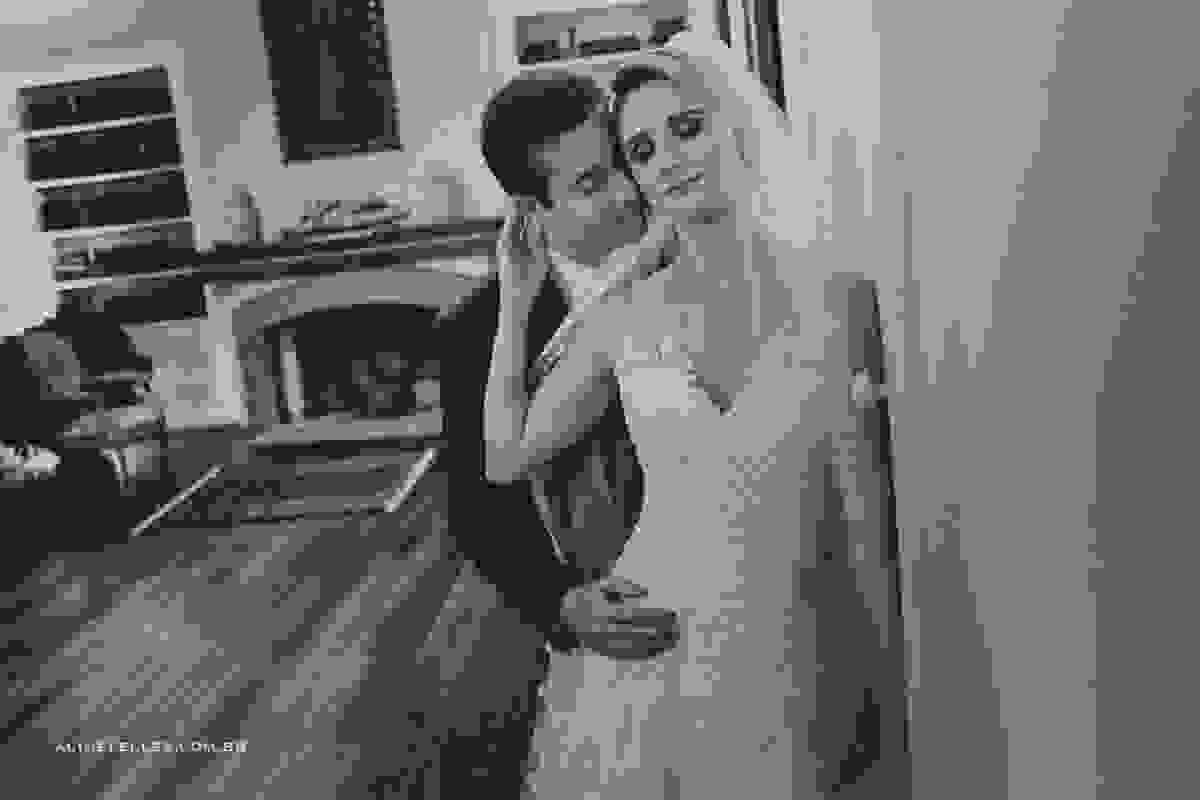 Affective Photography Aline Lelles Rodrigo Wittitz, Wedding Photography, Making Off the Bride, Wedding Party, Quinta do Chapeco House Party, Bouquet, Wedding Decoration, Wedding Dress