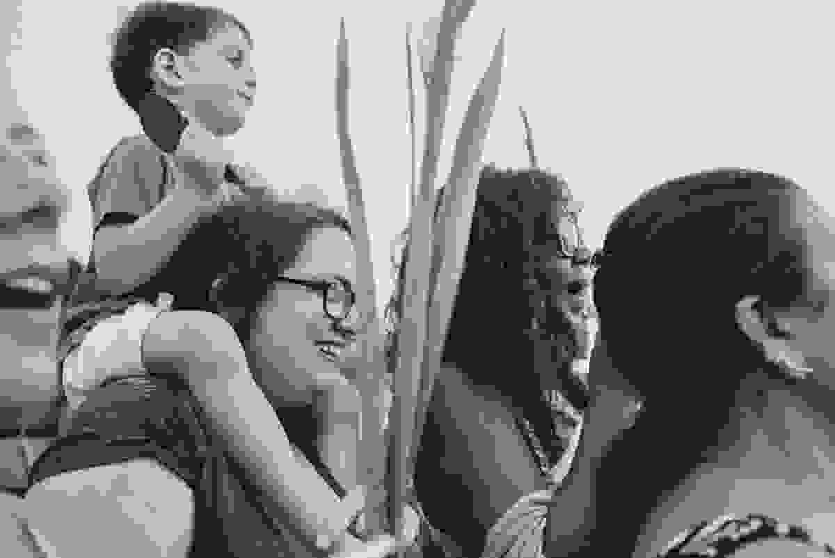 França na Praia do Arpoador - Rio de Janeiro - RJ | Fotografia de Família , Ensaio de Família , Crianças , Fête de Yemanja