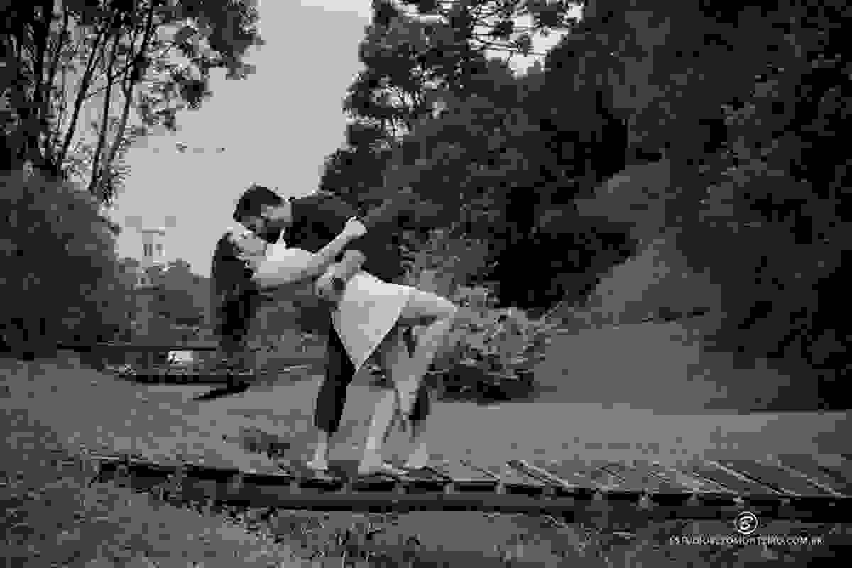 Book Pré-Casamento - Book Pré-wedding - Trash the dress - Book de casal - Sessão de noivos - Save the date - Estúdio Beto Monteiro - Curitiba