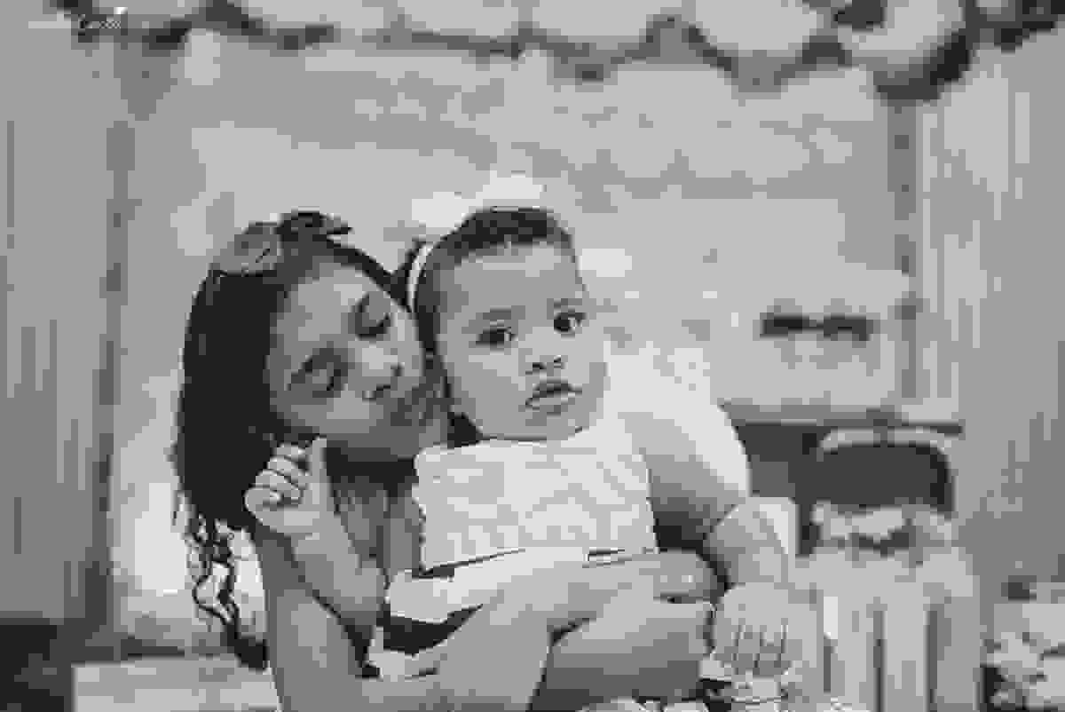 festa que toda mãe sonha, aniversário de 1 ano da filha Laís, no cerimonial Zueira Festas, na Praia da Costa, Tássila Costa fotografia, decoração de Muita Farra, promoção de fotos de aniversár