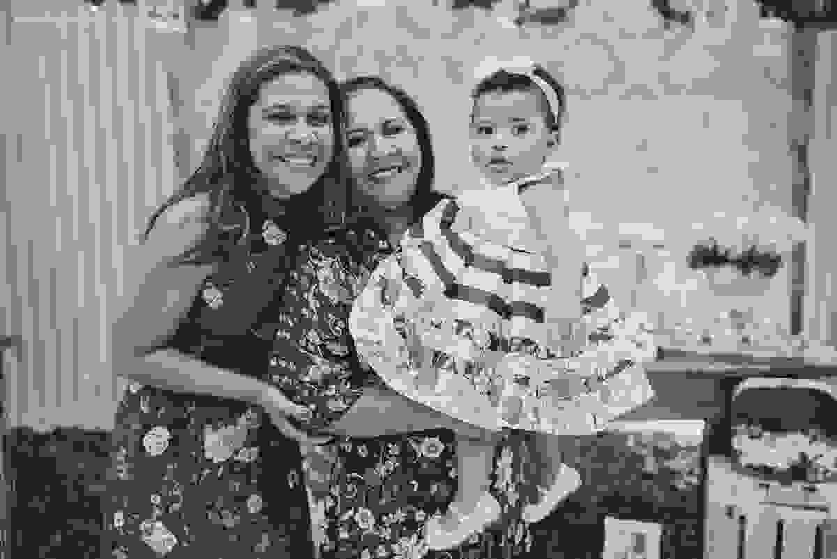 festa que toda mãe sonha, aniversário de 1 ano da filha Laís, no cerimonial Zueira Festas, na Praia da Costa, Tássila Costa fotografia, decoração de Muita Farra, promoção de fotos de aniversár
