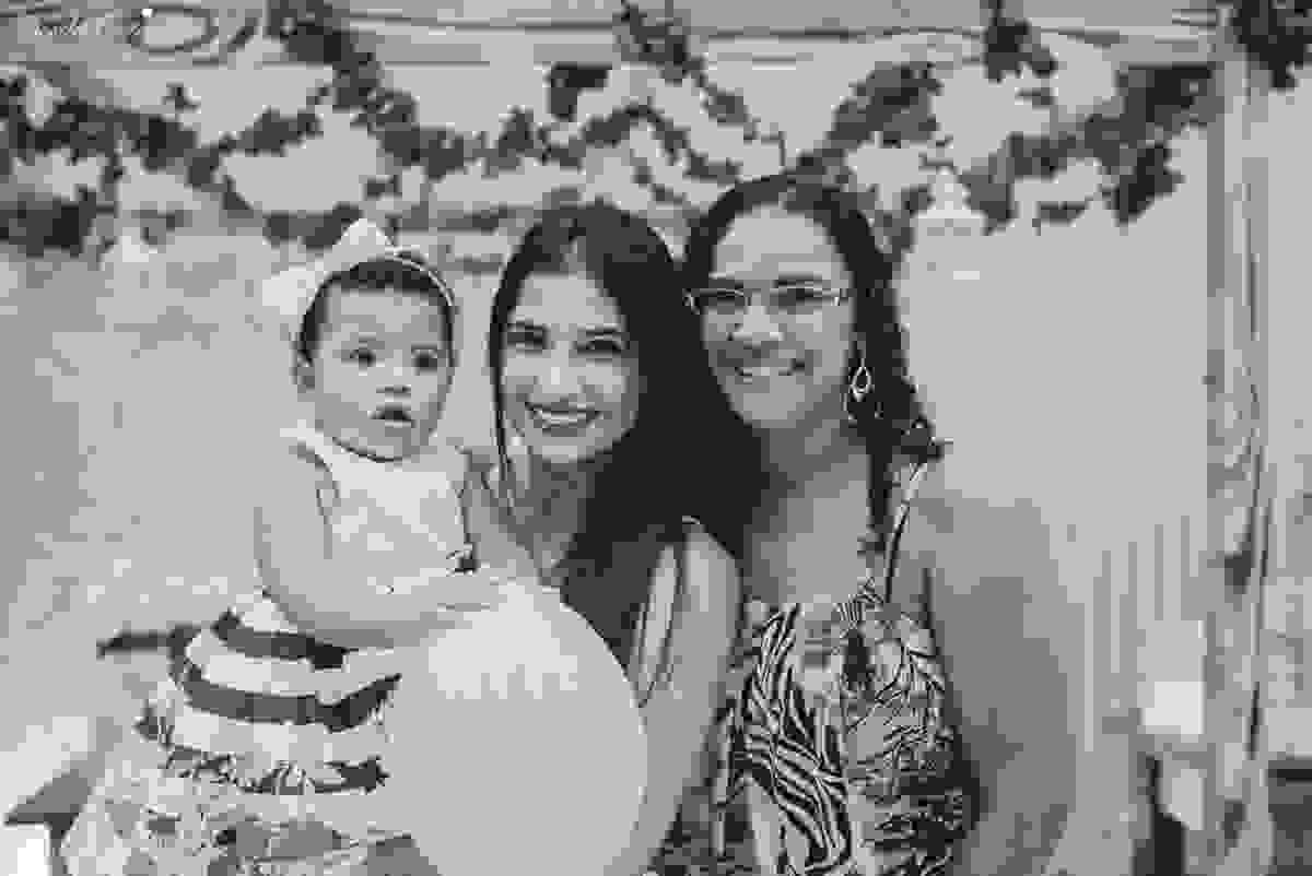 festa que toda mãe sonha, aniversário de 1 ano da filha Laís, no cerimonial Zueira Festas, na Praia da Costa, Tássila Costa fotografia, decoração de Muita Farra, promoção de fotos de aniversár