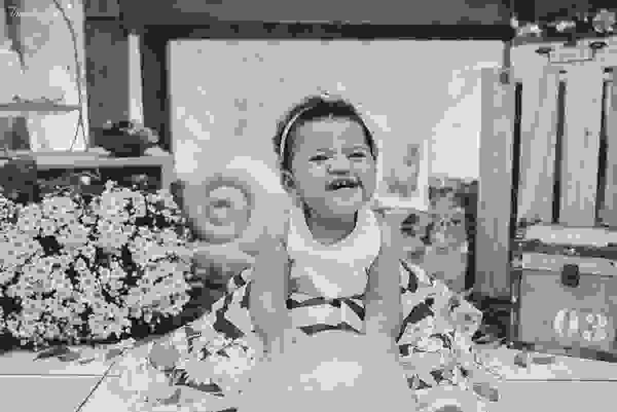 festa que toda mãe sonha, aniversário de 1 ano da filha Laís, no cerimonial Zueira Festas, na Praia da Costa, Tássila Costa fotografia, decoração de Muita Farra, promoção de fotos de aniversár