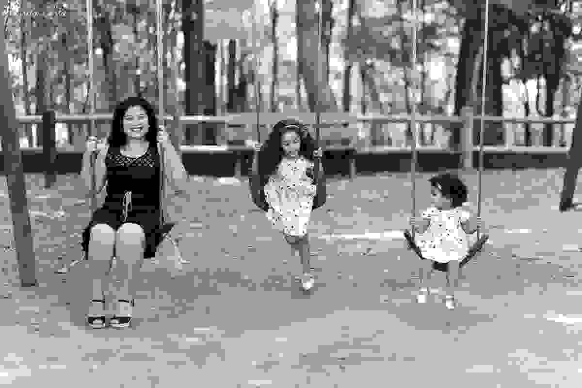 ensaio família, realizado no Parque Botânico da Vale, que fica em Vitória - ES, próximo a praia de Camburi, fotografia externa, fotos externas by Tássila Costa