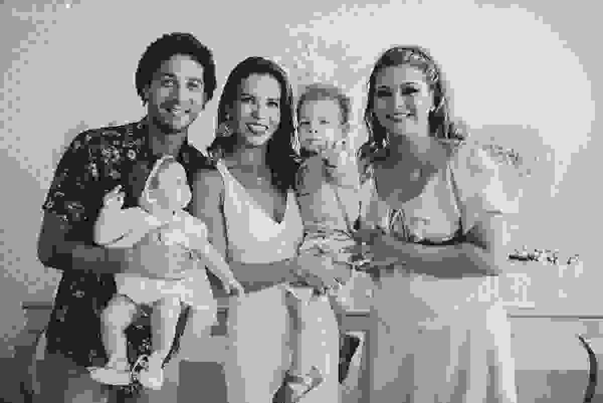 madrinha ama, look de madrinha, fotos inesquecíveis e lindas do batizado, afilhada, maquiagem para batizado, vestido para batizado lindo, decoração para almoço de batizado
