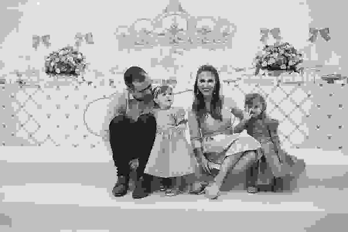 festa no tema carrossel, no cerimonial Lollypop em Vitória ES, fotografia de festa infantil em Vitória, decore by Av Design, bolo lindo da Juliana Marculano