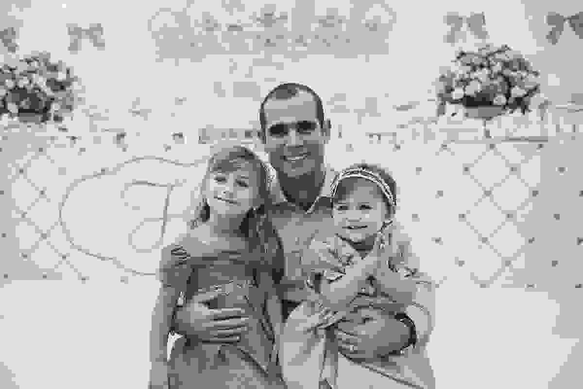 festa no tema carrossel, no cerimonial Lollypop em Vitória ES, fotografia de festa infantil em Vitória, decore by Av Design, bolo lindo da Juliana Marculano