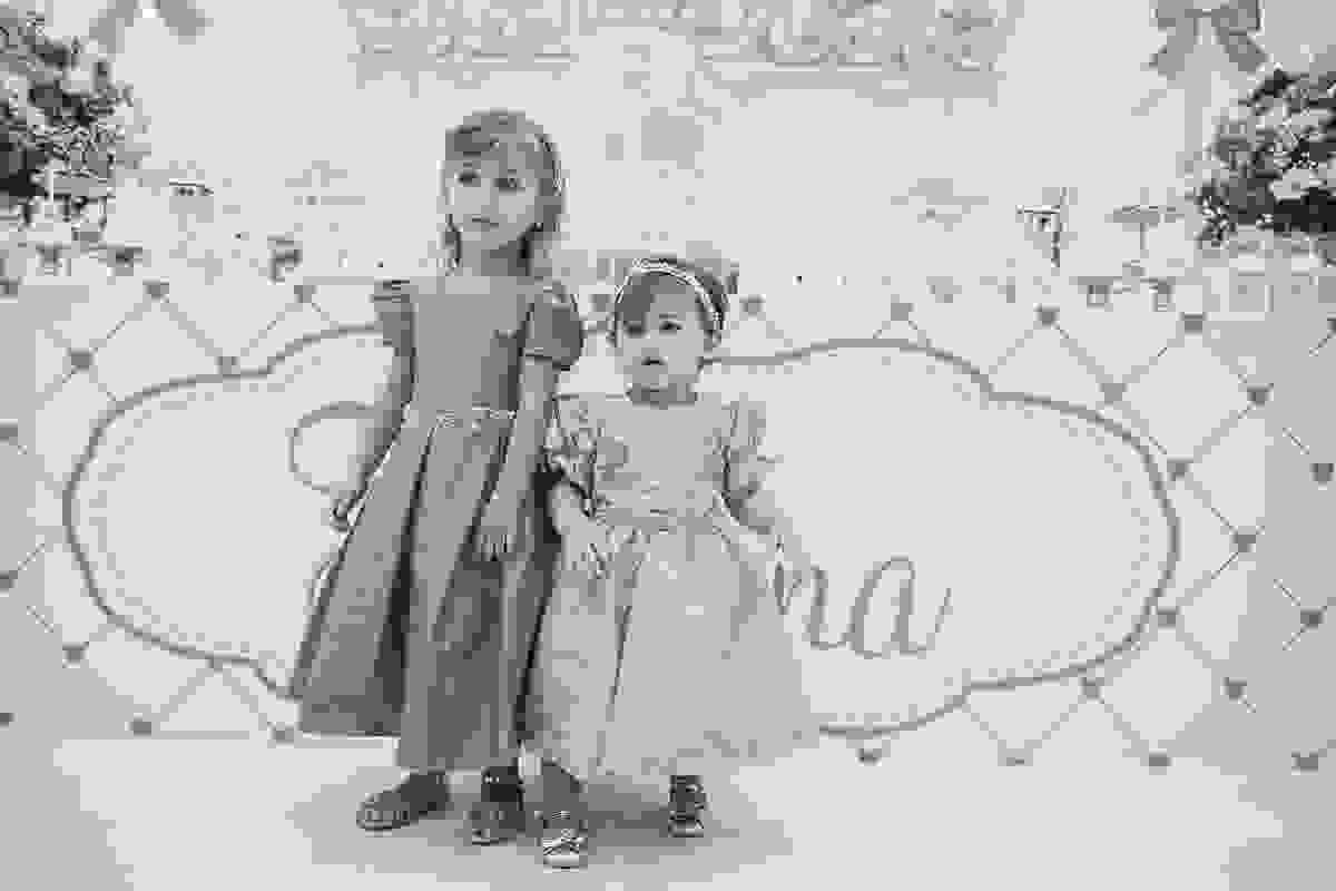 festa no tema carrossel, no cerimonial Lollypop em Vitória ES, fotografia de festa infantil em Vitória, decore by Av Design, bolo lindo da Juliana Marculano