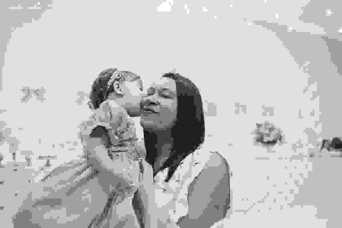 festa no tema carrossel, no cerimonial Lollypop em Vitória ES, fotografia de festa infantil em Vitória, decore by Av Design, bolo lindo da Juliana Marculano