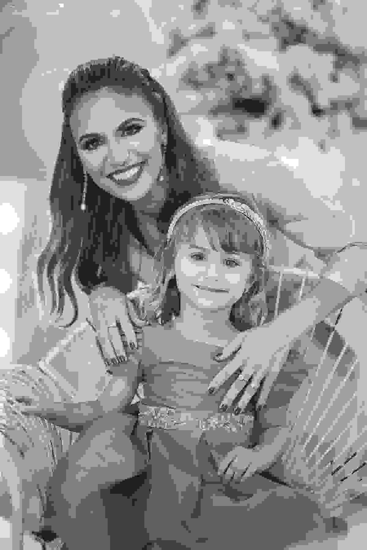 festa no tema carrossel, no cerimonial Lollypop em Vitória ES, fotografia de festa infantil em Vitória, decore by Av Design, bolo lindo da Juliana Marculano