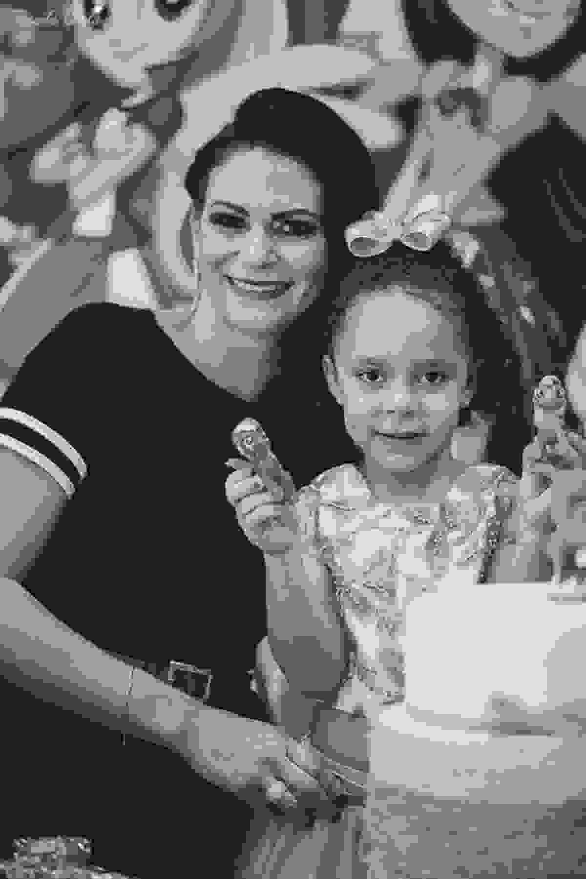aniversário de 5 anos, da Gabriella, no cerimonial Ratimboom, em Campo Grande, Cariacica, cerimonial excelente para festa infantil, decoração de festa infantil super colorida