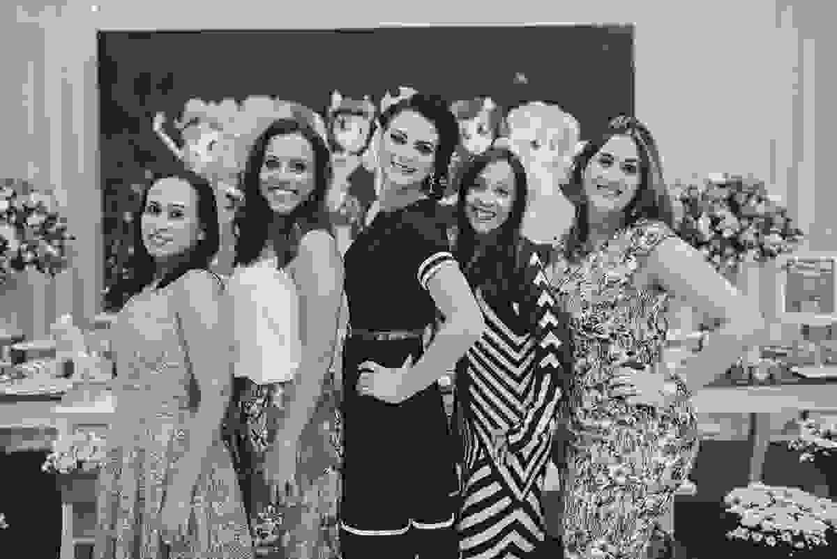 aniversário de 5 anos, da Gabriella, no cerimonial Ratimboom, em Campo Grande, Cariacica, cerimonial excelente para festa infantil, decoração de festa infantil super colorida