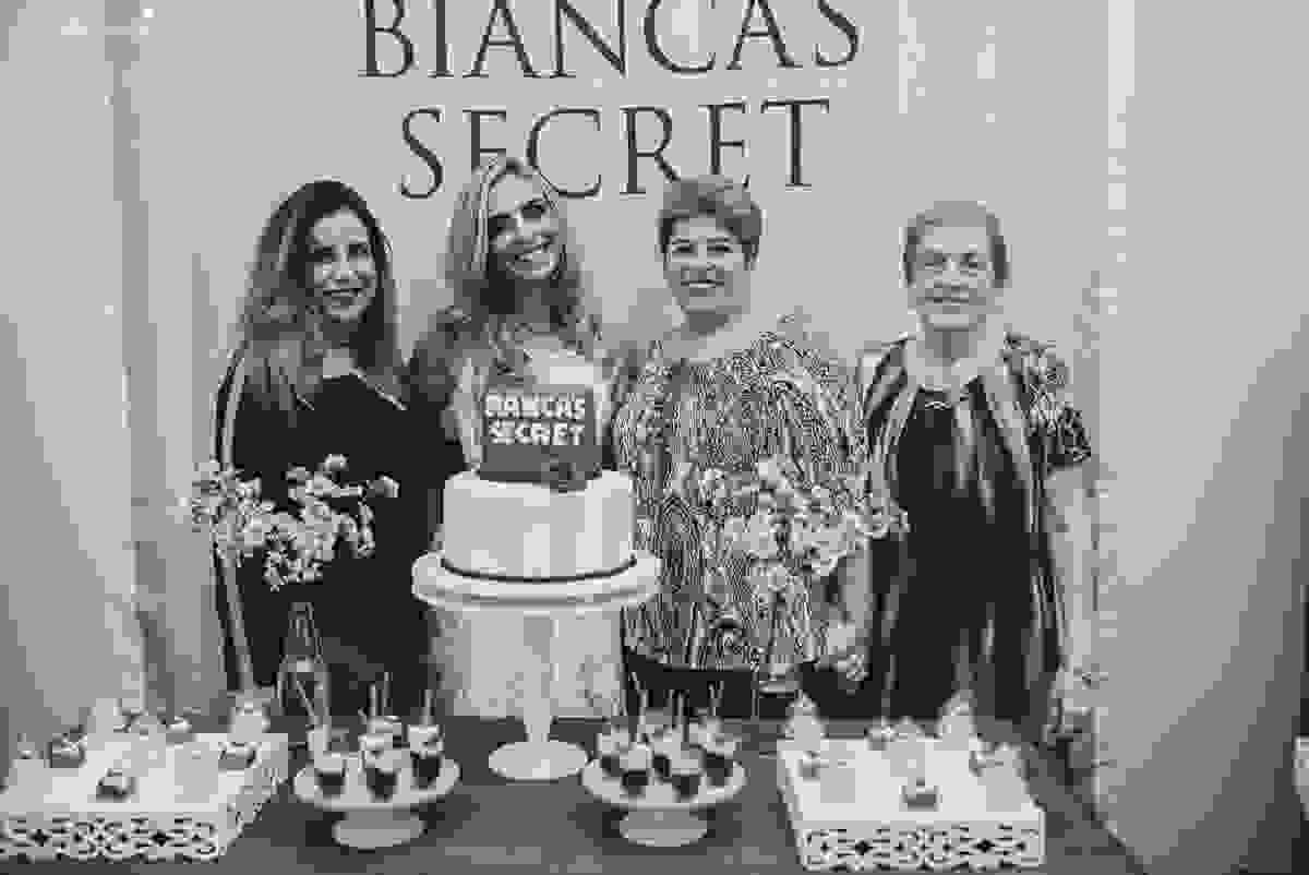 decoração personalizada para chá de lingerie, da noiva bianca, amei fotografar um chá de lingerie com várias brincadeiras e super animado, tássila fotografia