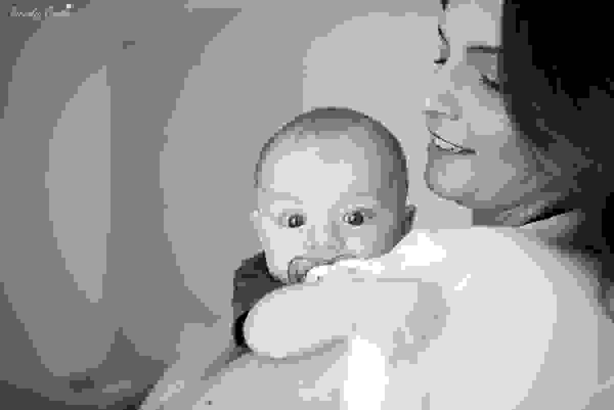 sessão de fotos em casa, do baby Pedro Henrique, fotos do seu acompanhamento trimestral, em vitória es, fotos lifestyle, família querida, fotos com tássila costa
