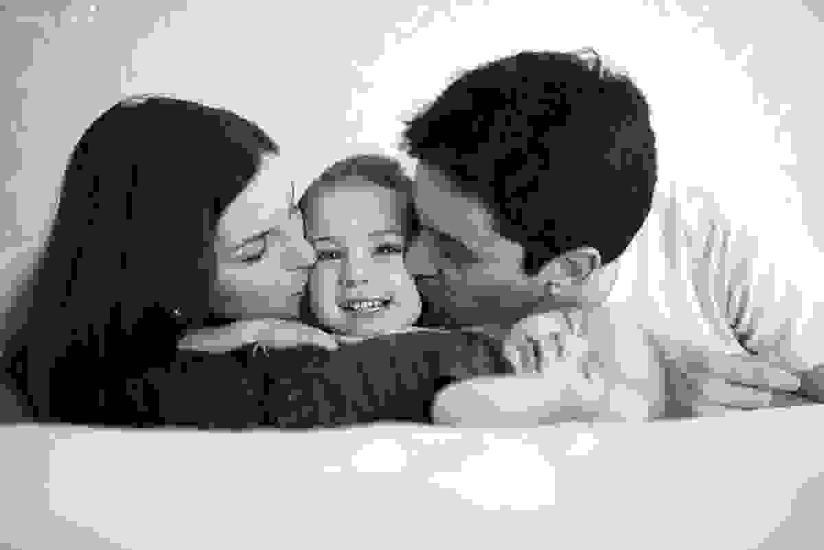 sessão de fotos em casa, do baby Pedro Henrique, fotos do seu acompanhamento trimestral, em vitória es, fotos lifestyle, família querida, fotos com tássila costa