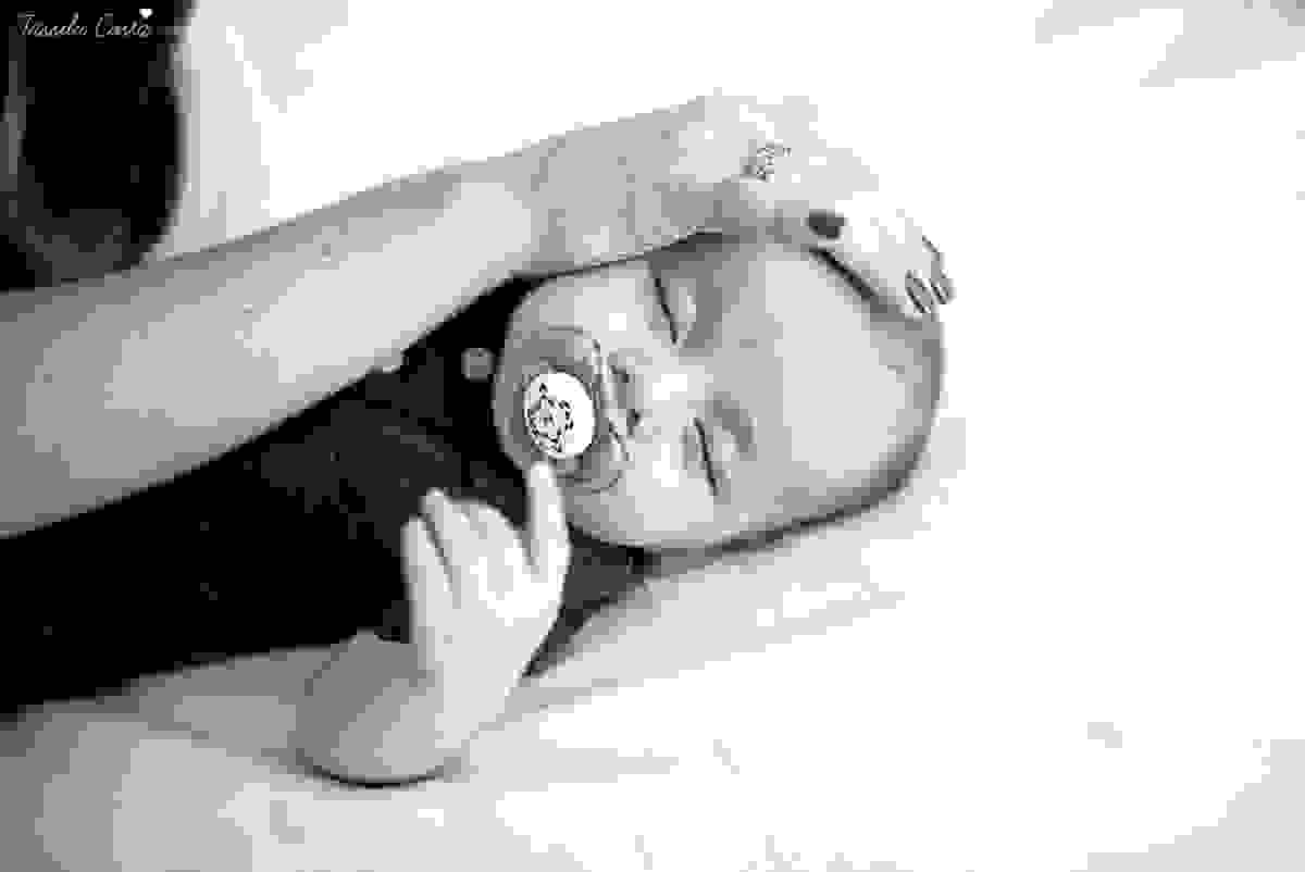 sessão de fotos em casa, do baby Pedro Henrique, fotos do seu acompanhamento trimestral, em vitória es, fotos lifestyle, família querida, fotos com tássila costa