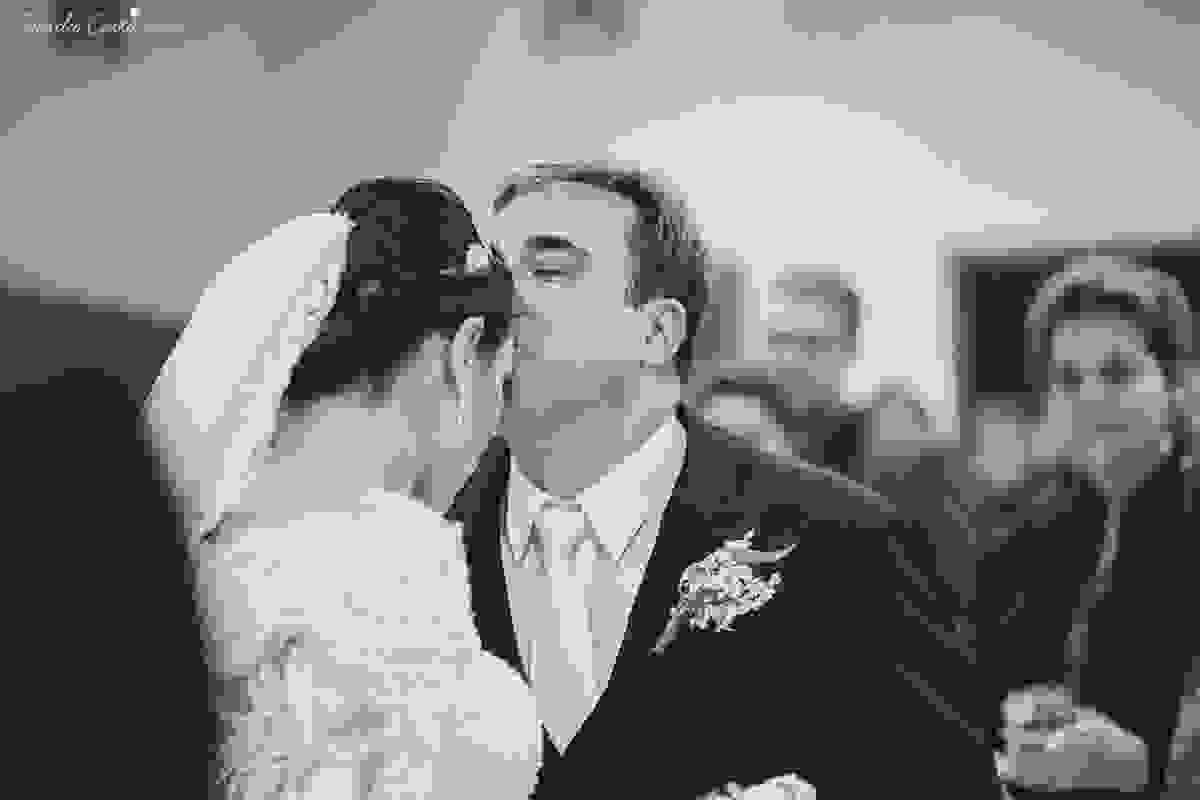 fotos de casamento realizado em Guarapari, litoral do Espírito Santo, sítio dos sonhos para fazer festa de casamento em Guarapari, noivos lindos e apaixonados, fotografia de casamento vitória es