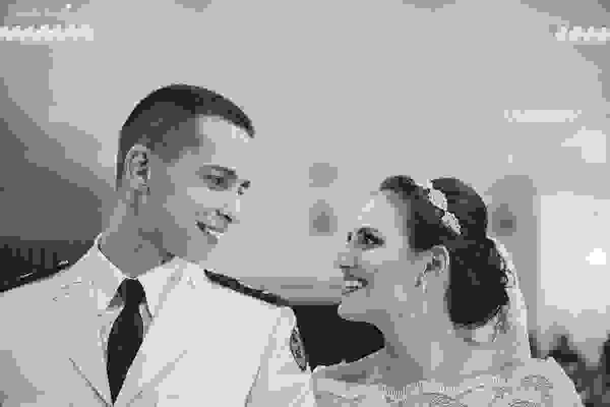 fotos de casamento realizado em Guarapari, litoral do Espírito Santo, sítio dos sonhos para fazer festa de casamento em Guarapari, noivos lindos e apaixonados, fotografia de casamento vitória es