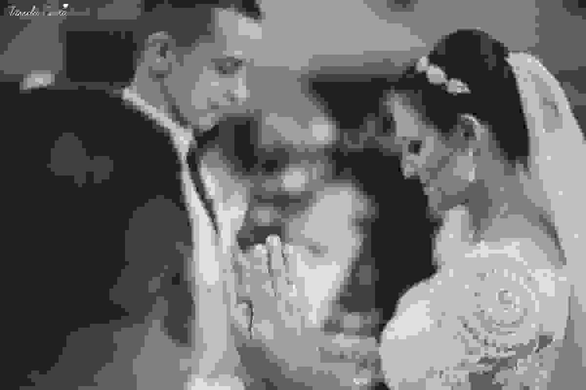 fotos de casamento realizado em Guarapari, litoral do Espírito Santo, sítio dos sonhos para fazer festa de casamento em Guarapari, noivos lindos e apaixonados, fotografia de casamento vitória es