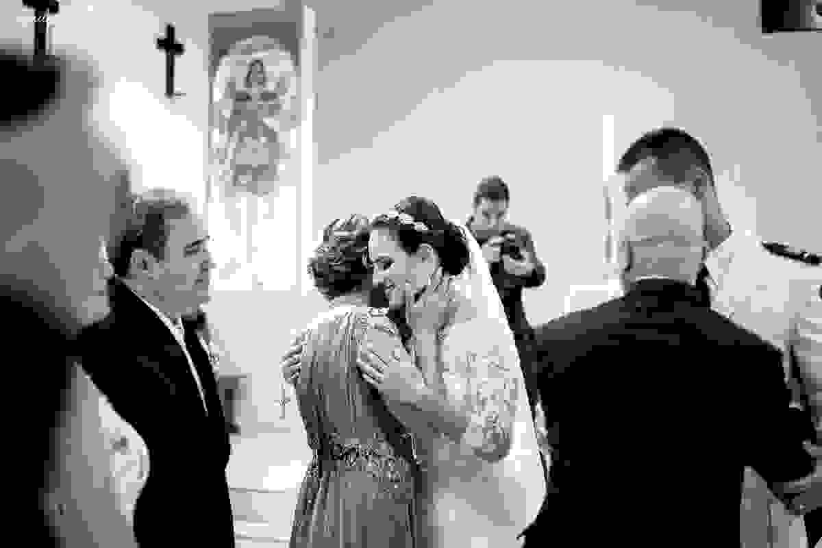 fotos de casamento realizado em Guarapari, litoral do Espírito Santo, sítio dos sonhos para fazer festa de casamento em Guarapari, noivos lindos e apaixonados, fotografia de casamento vitória es