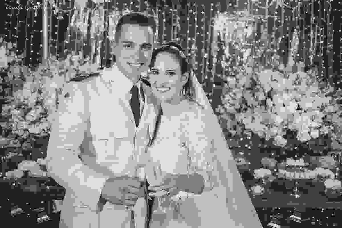 fotos de casamento realizado em Guarapari, litoral do Espírito Santo, sítio dos sonhos para fazer festa de casamento em Guarapari, noivos lindos e apaixonados, fotografia de casamento vitória es