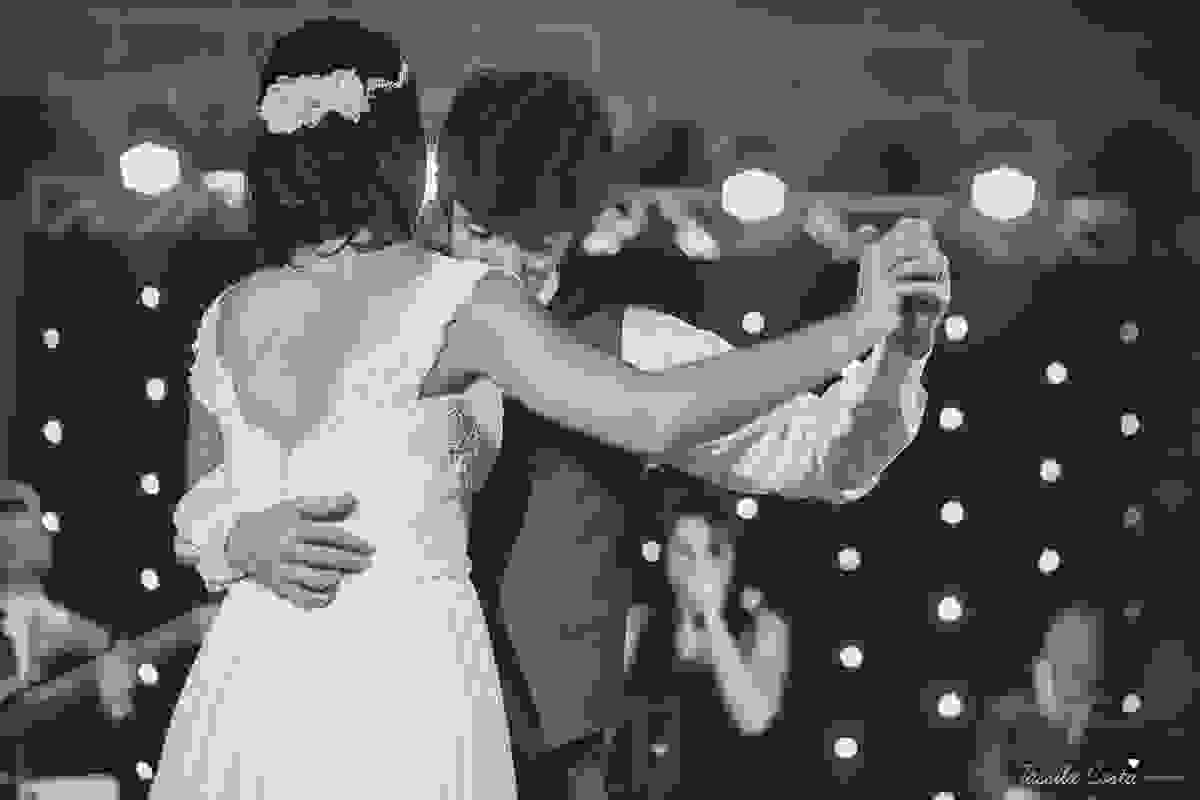 fotos de inspiração para casamento na praia, durante o dia, em Serra ES, Manguinhos, fotos de casamento dos sonhos na praia, Mayara e Allan, casamento durante a luz do dia, fotos de casamento na praia