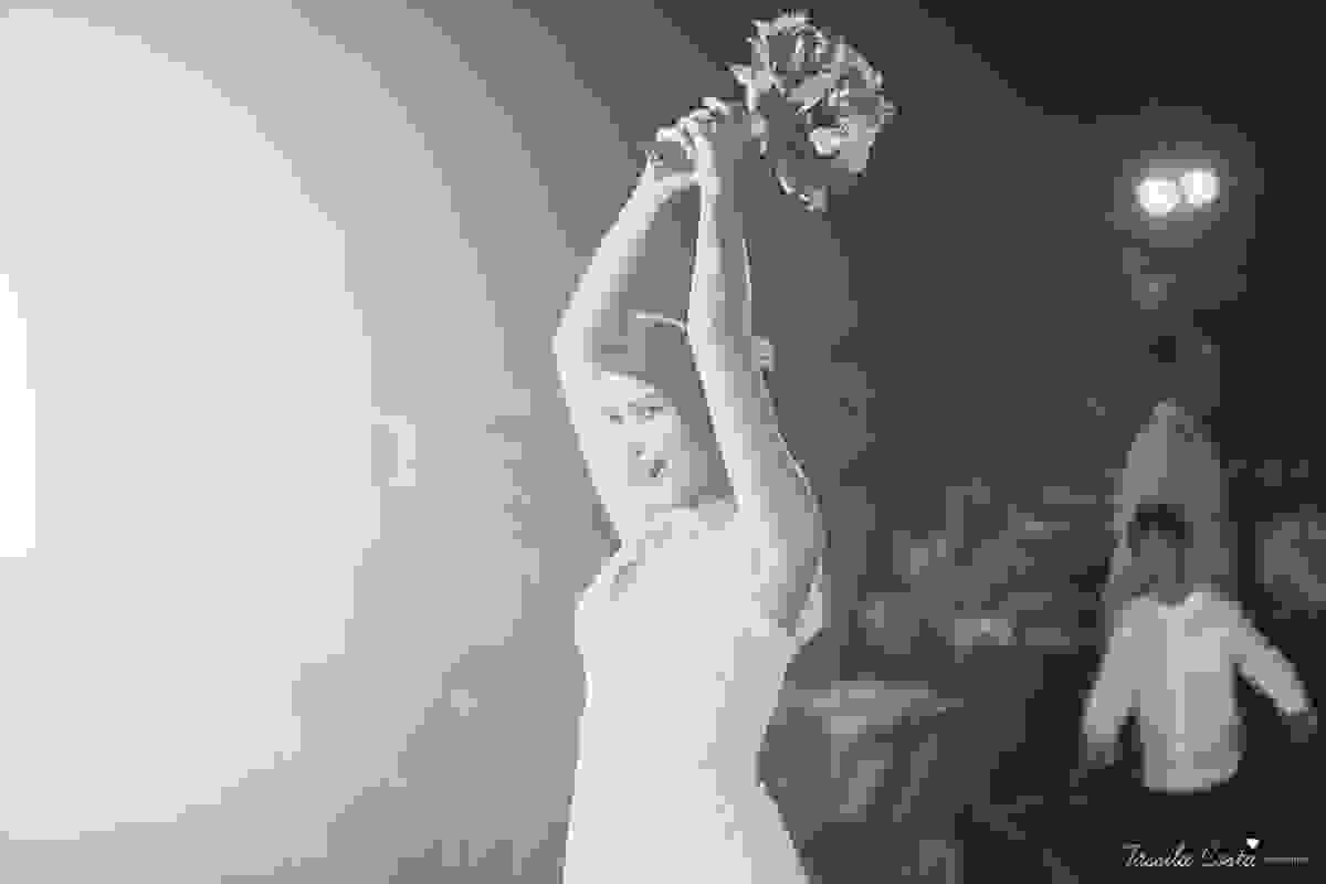 fotos de inspiração para casamento na praia, durante o dia, em Serra ES, Manguinhos, fotos de casamento dos sonhos na praia, Mayara e Allan, casamento durante a luz do dia, fotos de casamento na praia