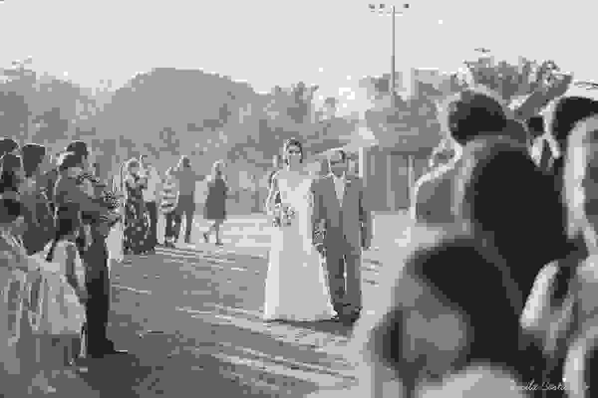 fotos de inspiração para casamento na praia, durante o dia, em Serra ES, Manguinhos, fotos de casamento dos sonhos na praia, Mayara e Allan, casamento durante a luz do dia, fotos de casamento na praia