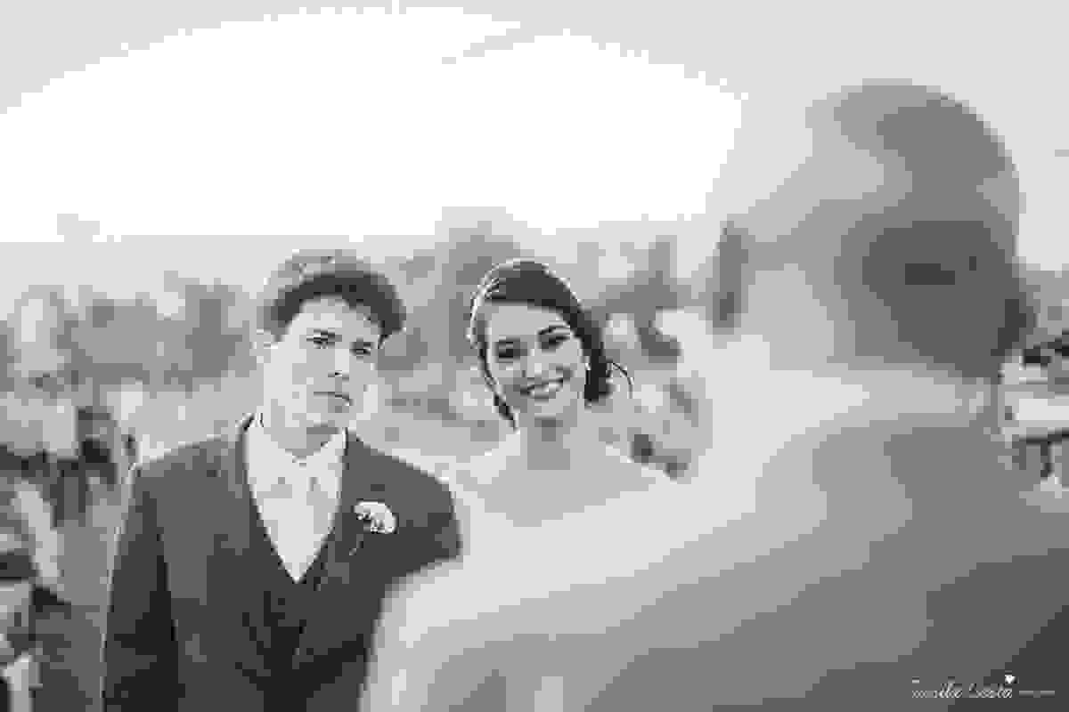 fotos de inspiração para casamento na praia, durante o dia, em Serra ES, Manguinhos, fotos de casamento dos sonhos na praia, Mayara e Allan, casamento durante a luz do dia, fotos de casamento na praia