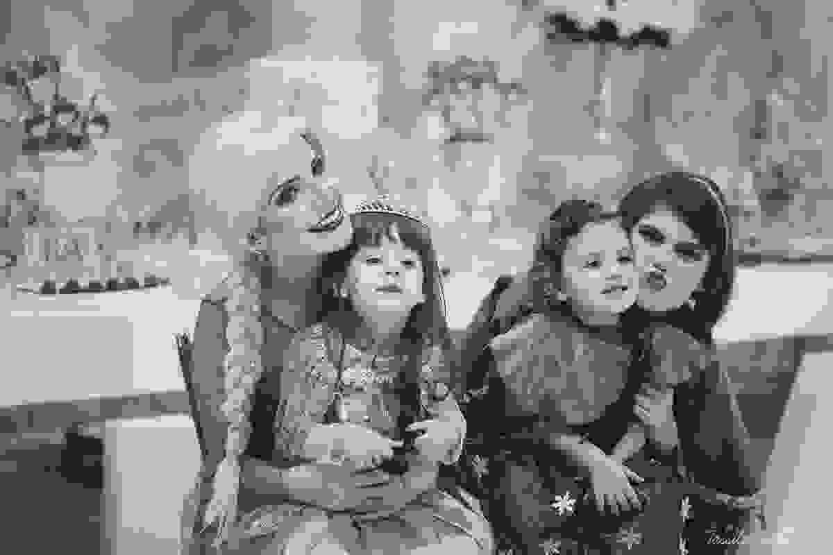 aniversário dos sonhos em vila velha es, buffet e cerimonial infantil em vila velha Catavento, rodovia do sol, praia de itaparica, tema frozen, luisa 3 anos, decoracao de aniversario de menina