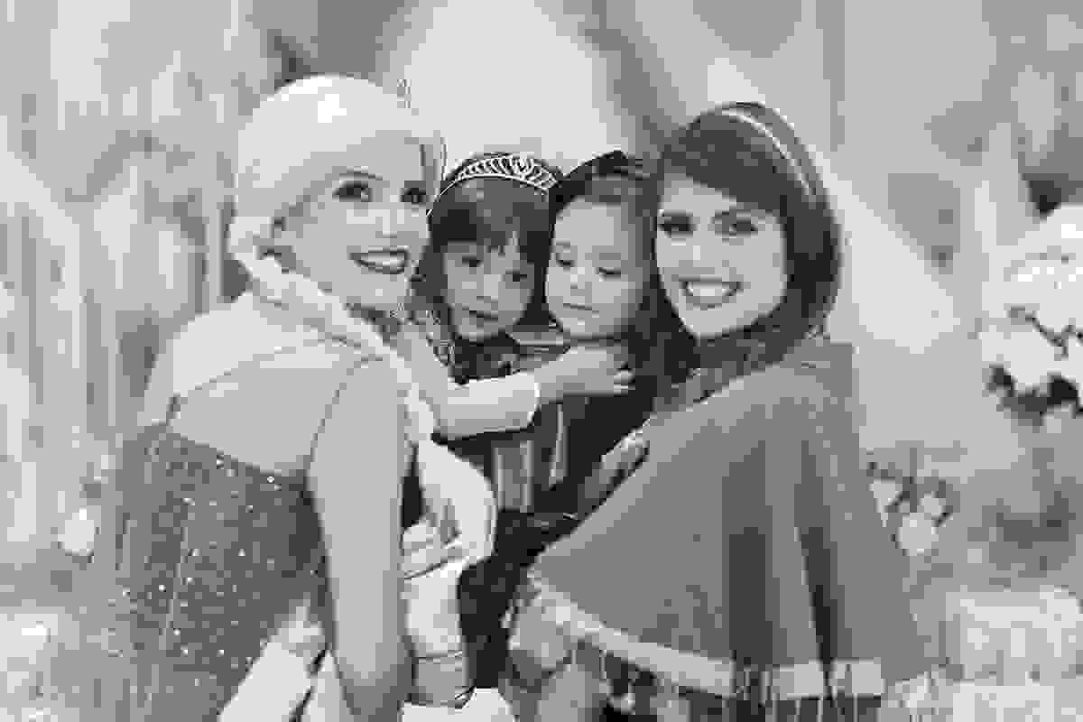aniversário dos sonhos em vila velha es, buffet e cerimonial infantil em vila velha Catavento, rodovia do sol, praia de itaparica, tema frozen, luisa 3 anos, decoracao de aniversario de menina