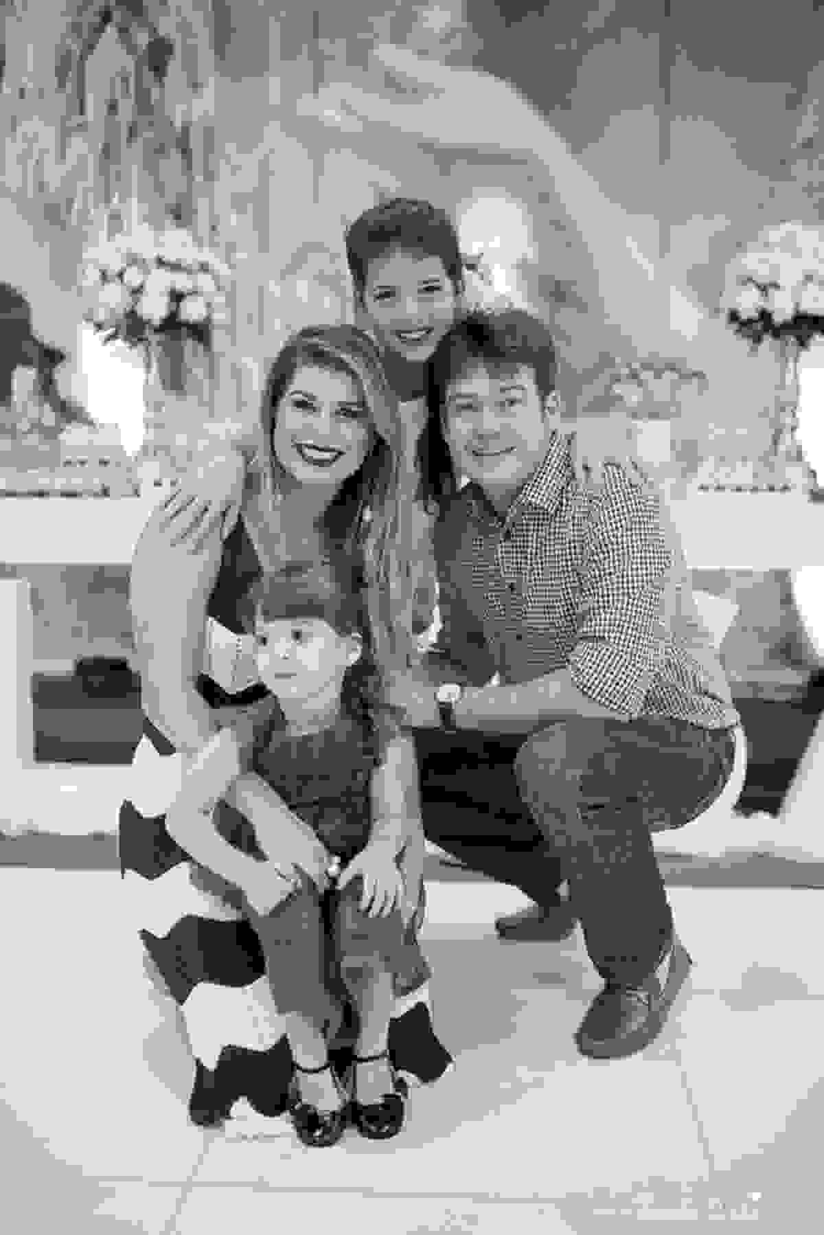 aniversário dos sonhos em vila velha es, buffet e cerimonial infantil em vila velha Catavento, rodovia do sol, praia de itaparica, tema frozen, luisa 3 anos, decoracao de aniversario de menina