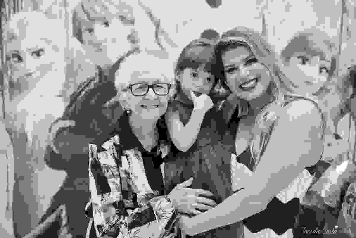 aniversário dos sonhos em vila velha es, buffet e cerimonial infantil em vila velha Catavento, rodovia do sol, praia de itaparica, tema frozen, luisa 3 anos, decoracao de aniversario de menina