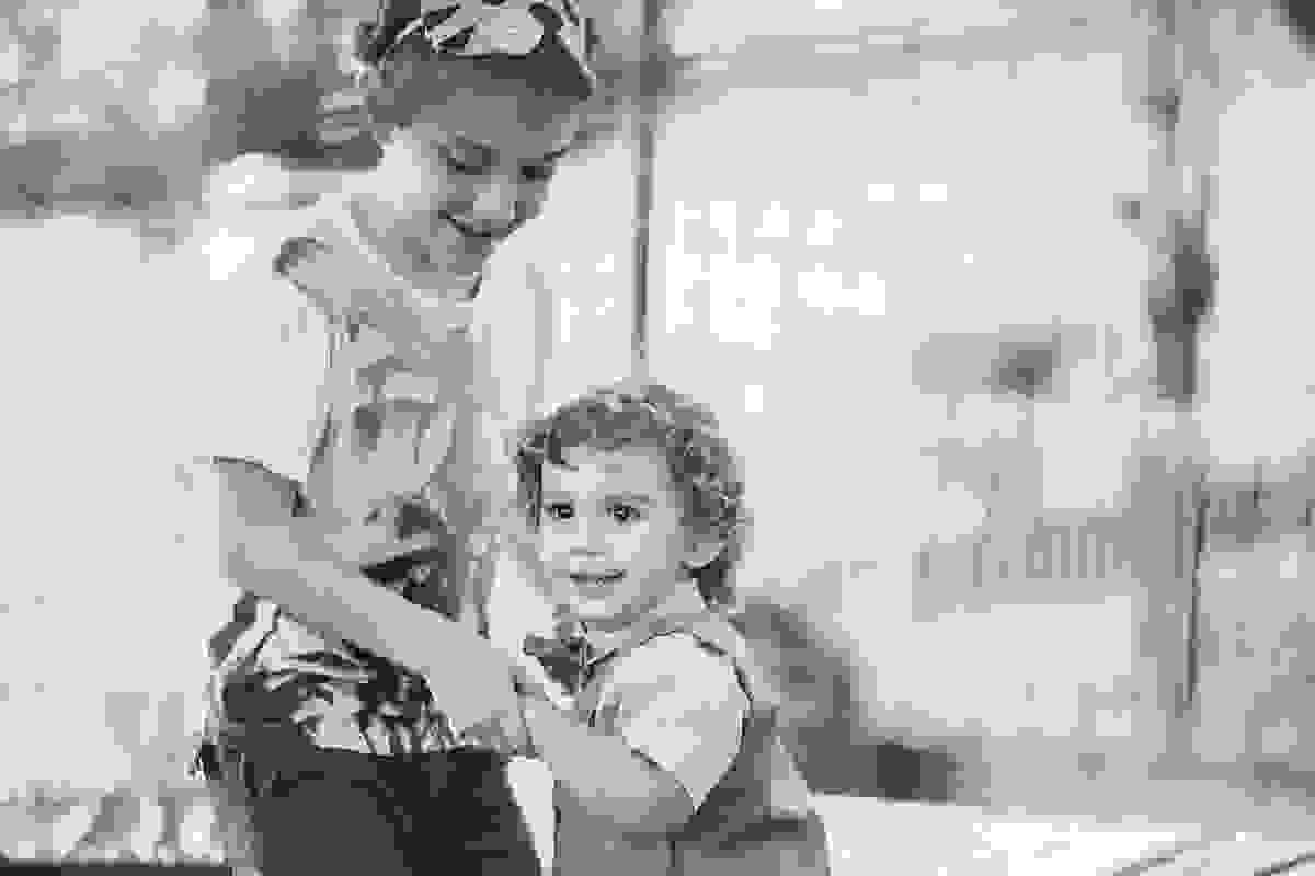 festa de menino, no tema safari, decoração infantil com luzes, miguel 2 anos, filho da cerimonialista daieny fasolo, 2 anos, festa safari, tássila costa