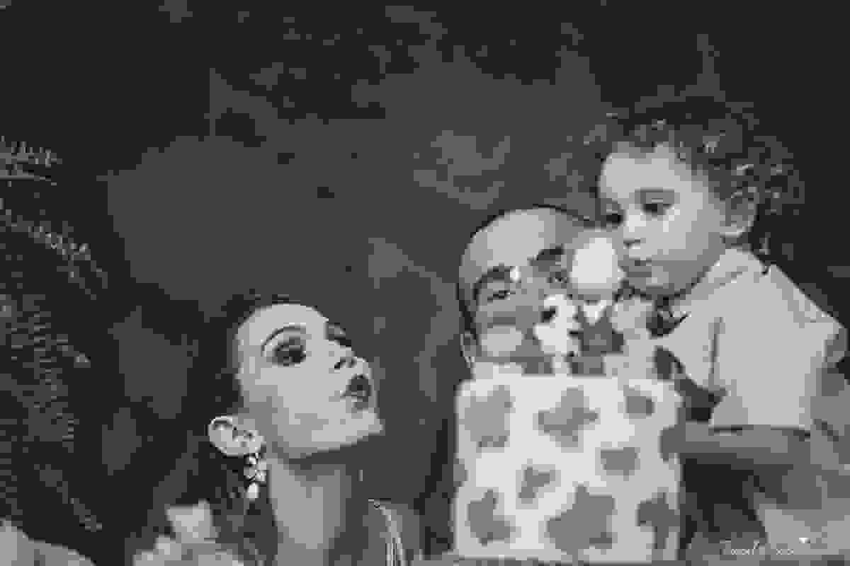 festa de menino, no tema safari, decoração infantil com luzes, miguel 2 anos, filho da cerimonialista daieny fasolo, 2 anos, festa safari, tássila costa