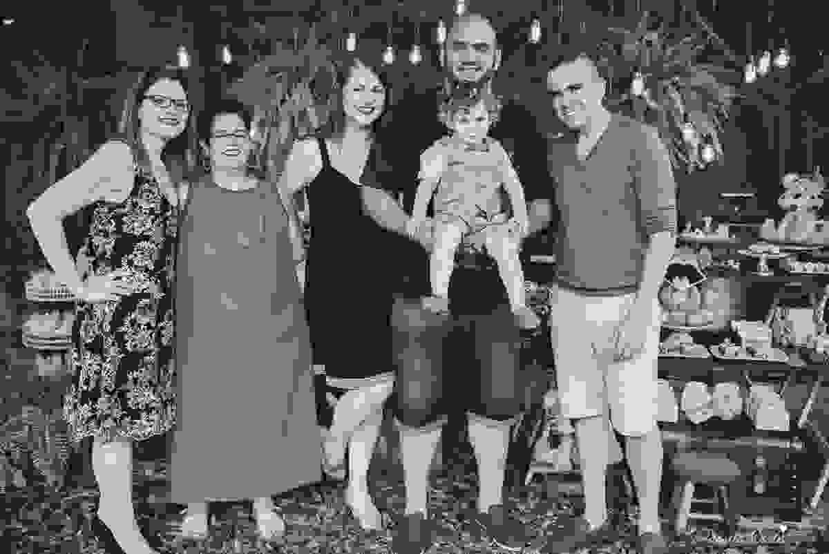 festa de menino, no tema safari, decoração infantil com luzes, miguel 2 anos, filho da cerimonialista daieny fasolo, 2 anos, festa safari, tássila costa