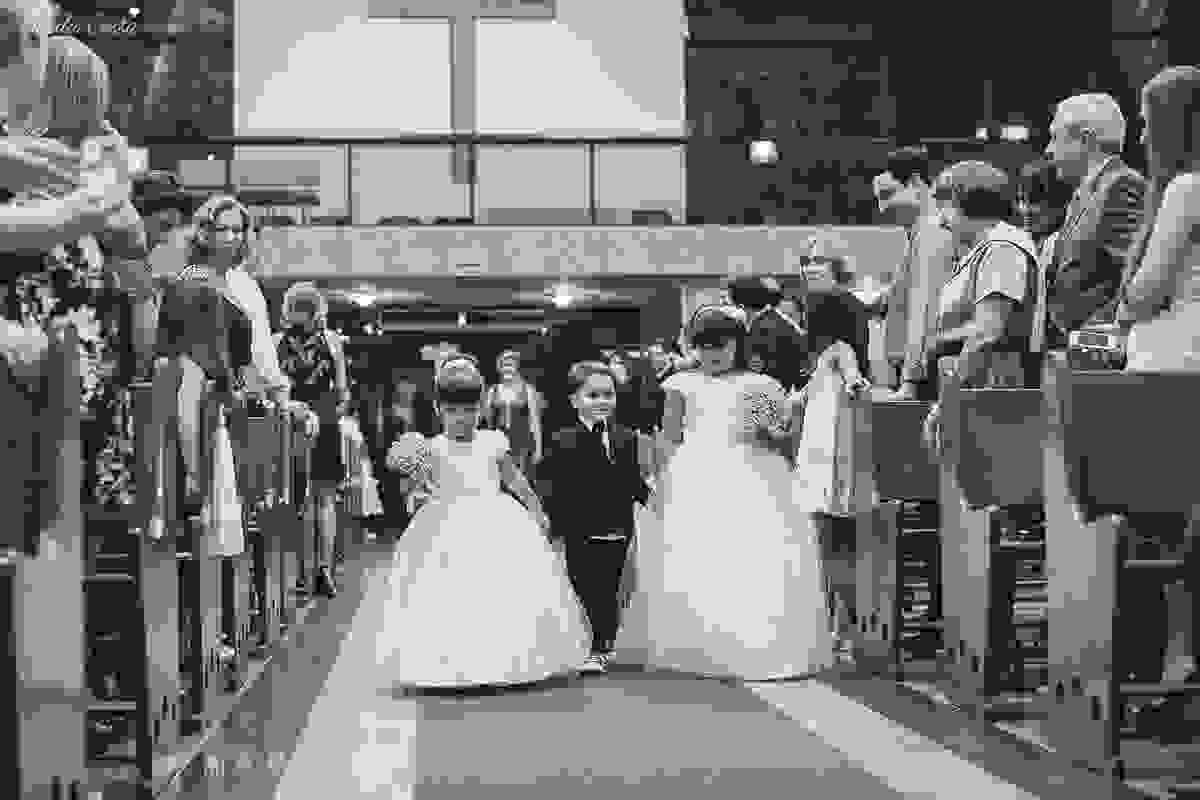 casamento lindo, em vitória es, do professor de publicidade da faculdade Faesa Gustavo, Guga, e a dentista Juliana, na Igreja Cristo Redentor, em Goiabeiras, em Vitória ES