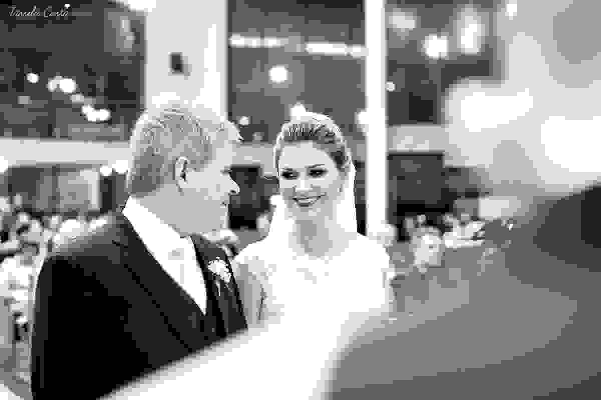 casamento lindo, em vitória es, do professor de publicidade da faculdade Faesa Gustavo, Guga, e a dentista Juliana, na Igreja Cristo Redentor, em Goiabeiras, em Vitória ES