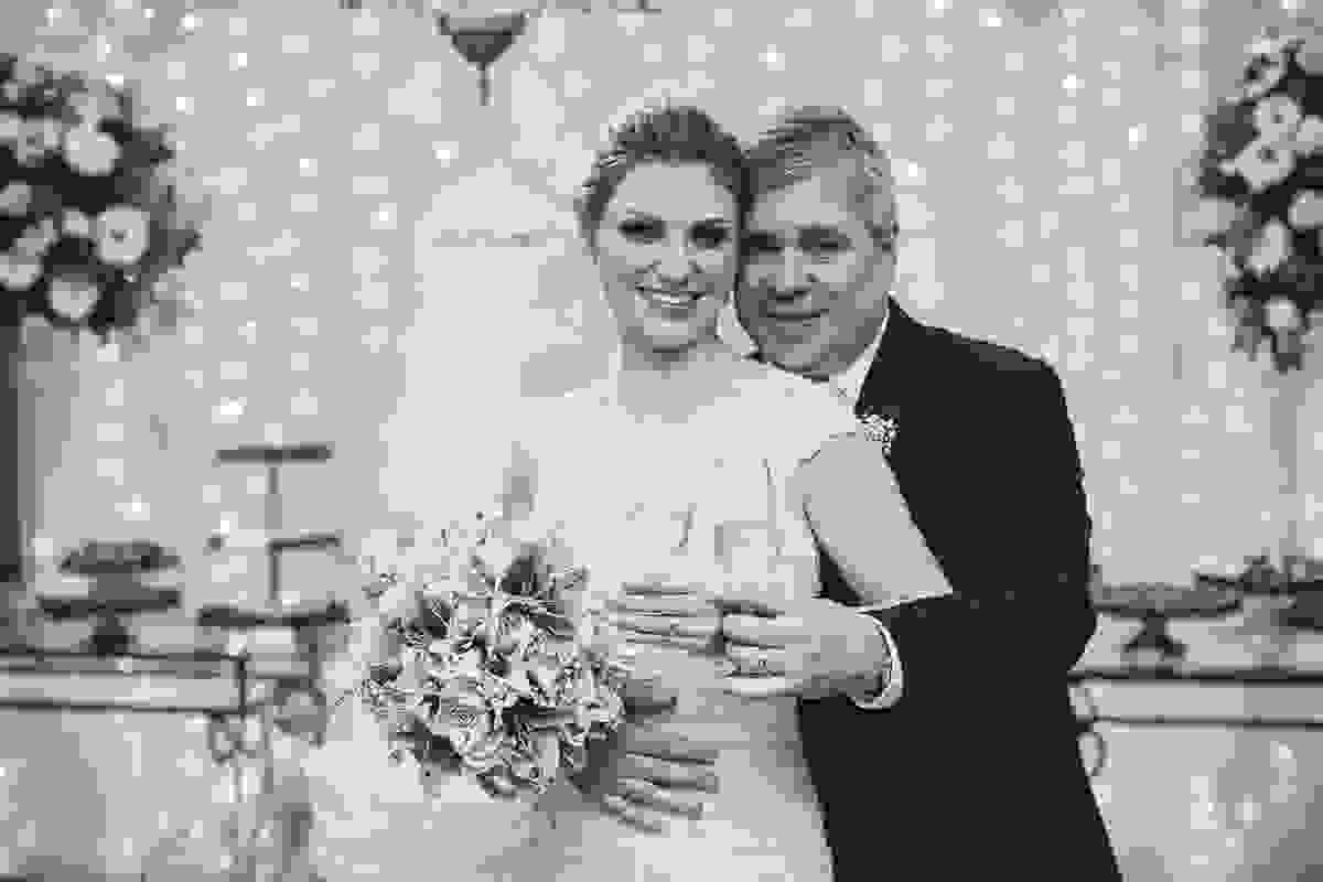 casamento lindo, em vitória es, do professor de publicidade da faculdade Faesa Gustavo, Guga, e a dentista Juliana, na Igreja Cristo Redentor, em Goiabeiras, em Vitória ES