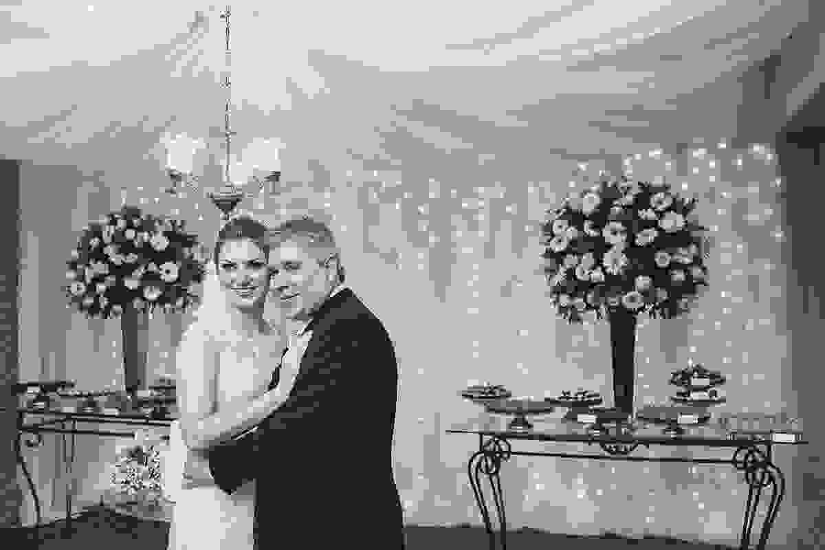 casamento lindo, em vitória es, do professor de publicidade da faculdade Faesa Gustavo, Guga, e a dentista Juliana, na Igreja Cristo Redentor, em Goiabeiras, em Vitória ES