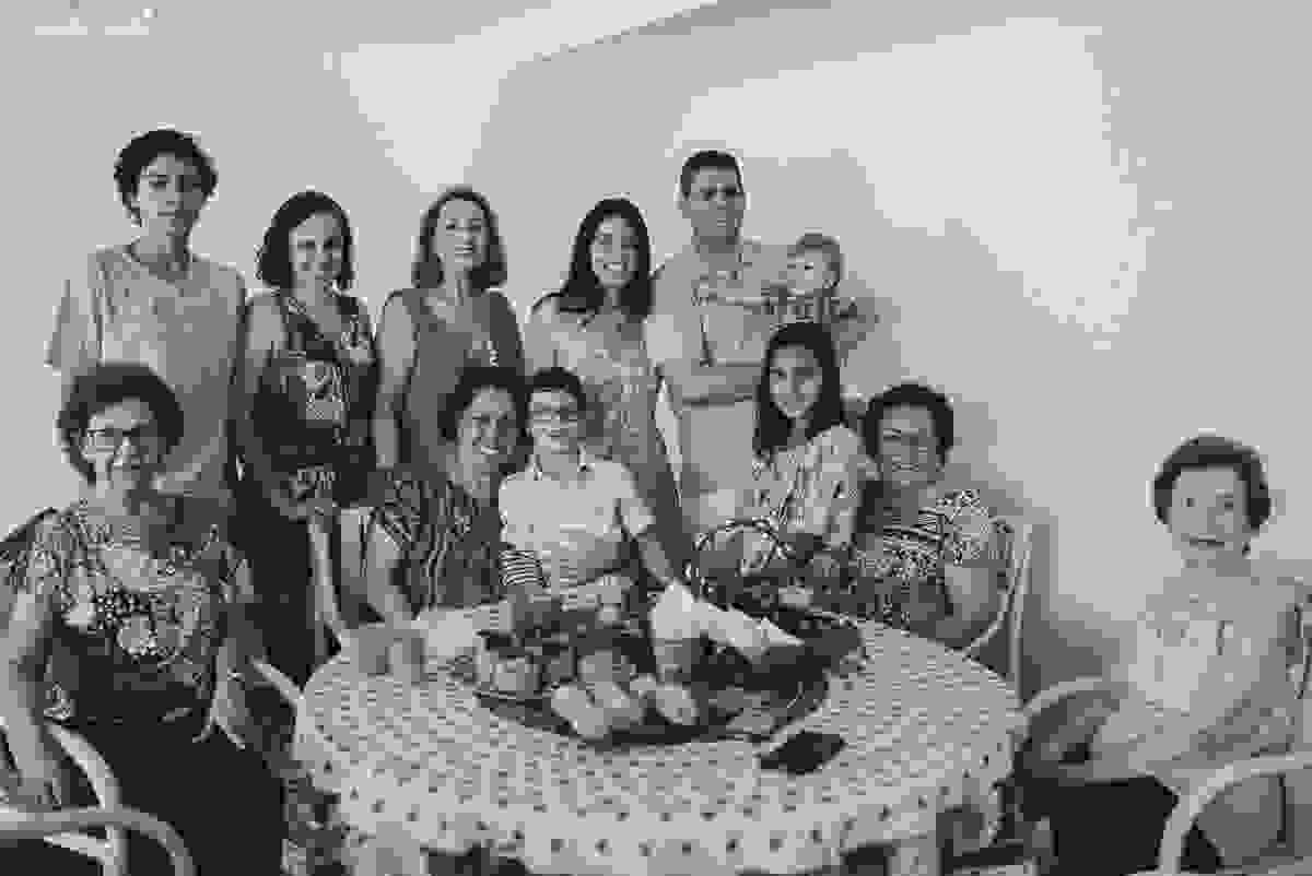 festa infantil na casa da vó, no bairro Ilha do Frade, família Tommasi, Loratórios Tommasi, Vitória ES, decoração Ipê Amarelo Festas, Filmagem Mano Birck