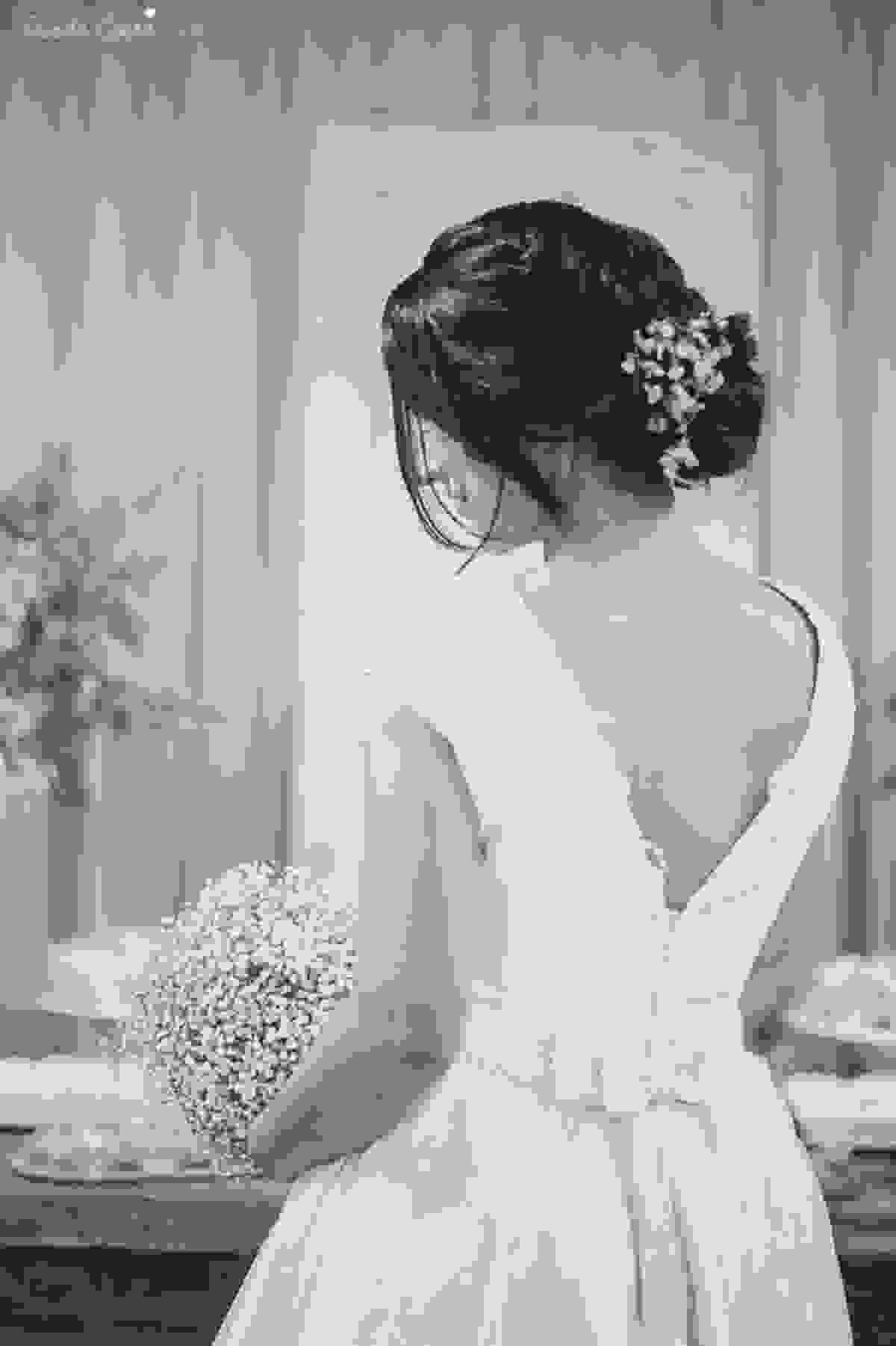 casamento em cobilândia, no cerimonial Aconchego, festa de dia, casamento de dia, decoração linda do casamento, noiva de vestido curto, maquiagem e cabelo da noiva Larrissa Rodrigues
