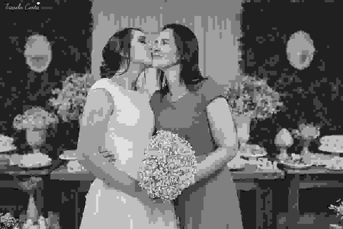 casamento em cobilândia, no cerimonial Aconchego, festa de dia, casamento de dia, decoração linda do casamento, noiva de vestido curto, maquiagem e cabelo da noiva Larrissa Rodrigues