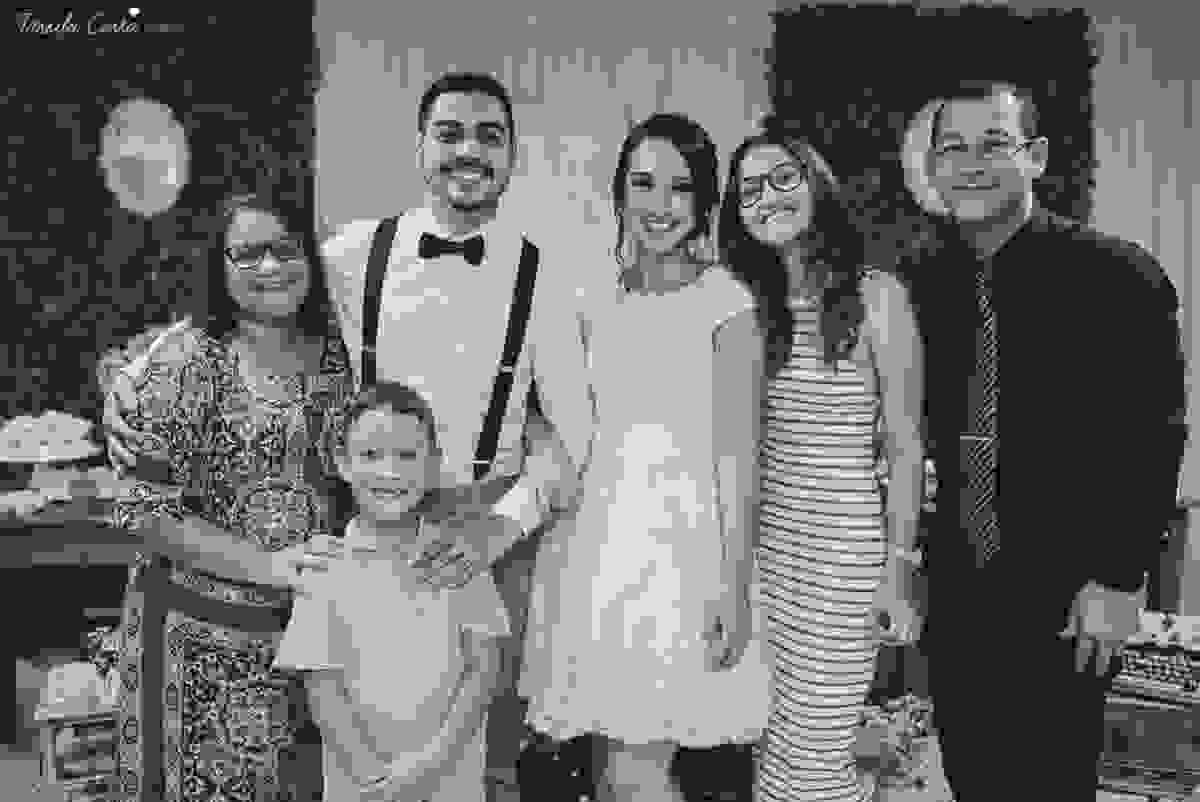 casamento em cobilândia, no cerimonial Aconchego, festa de dia, casamento de dia, decoração linda do casamento, noiva de vestido curto, maquiagem e cabelo da noiva Larrissa Rodrigues