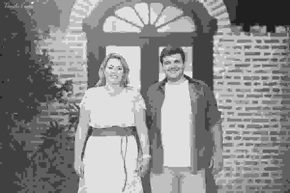 pré casamento de um casal fofo, feito na Barra do Jucu, onde o casal se conheceu. Looks lindos para o ensaio pré casamento na praia