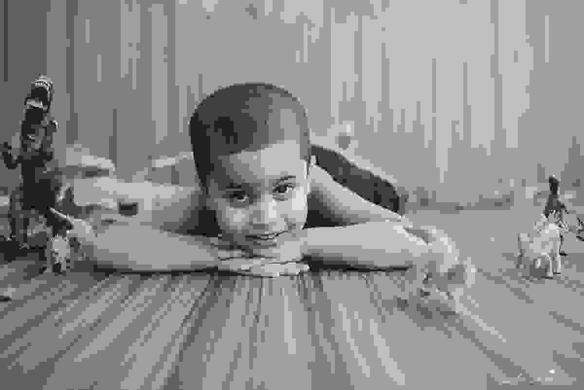 tássilafoto#fotosdeestudio, 03anos, dinossauro, ensaio03anos, fotosemestudio, estúdiotássilacosta, vilavelha, vilavelhaes